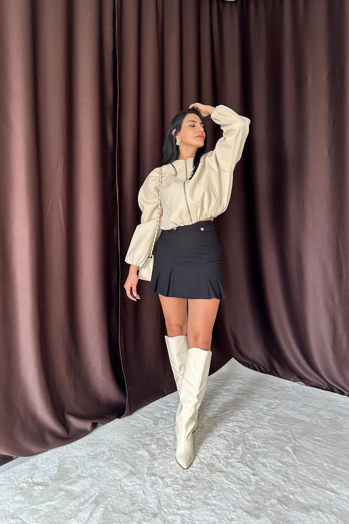 Button Detailed Pleated Skirt - Black