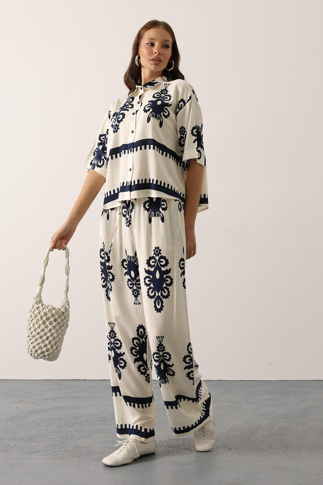 Blue Stylish Floral Set For Spring Summer