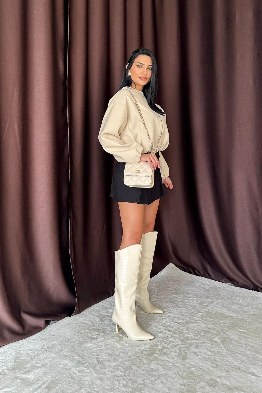 Button Detailed Pleated Skirt - Black